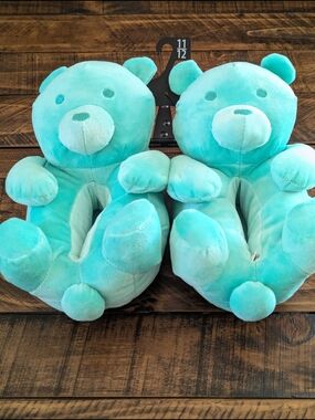 Way To Celebrate Kids Gummy Bear House Slippers Youth Size 11-12 Turquoise NWT